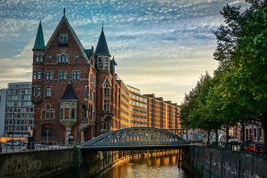 hamburg-3071437_960_720