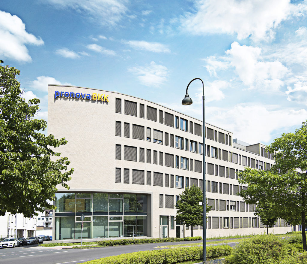 Pronova BKK – die nachhaltige Krankenkasse – Autarkia - Green World Tour